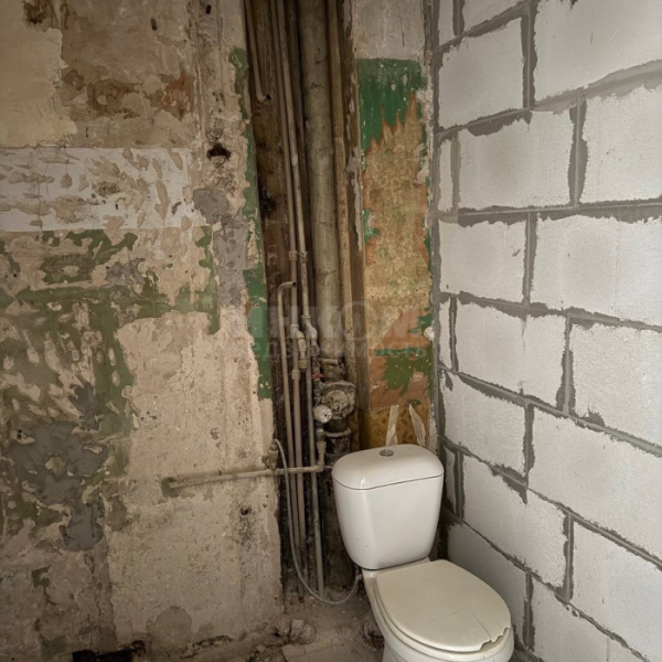 Фото Продам 2к квартиру на кв. Комарова