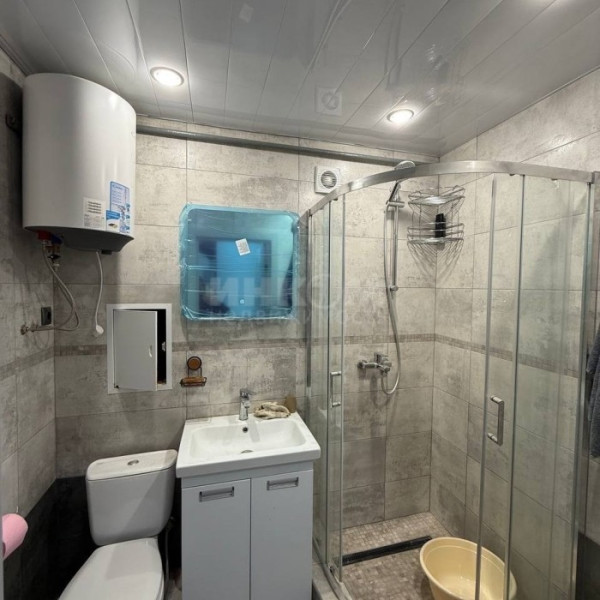 Фото Продам 4-х комн квартиру в г Луганск ВВАУШ