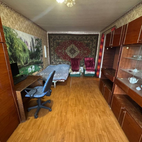 Фото Продам 1 комнатную квартиру квартиру Луганск пгт. Юбилейное (р- н больницы)
