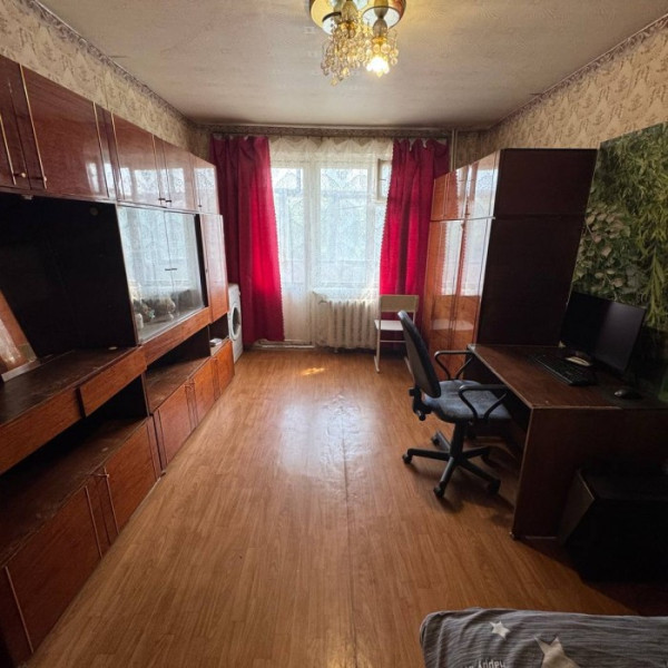 Фото Продам 1 комнатную квартиру квартиру Луганск пгт. Юбилейное (р- н больницы)