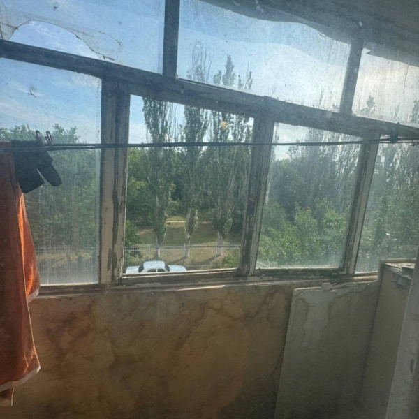 Фото Продам 1 комнатную квартиру квартиру Луганск пгт. Юбилейное (р- н больницы)