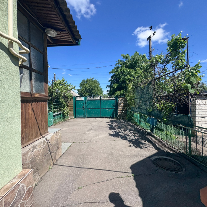 Фото Продам дом на Дзержинского ул. Садовая