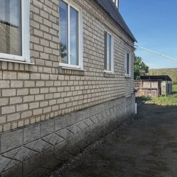 Фото Продам дом в Станице-Луганской ул Шевченко