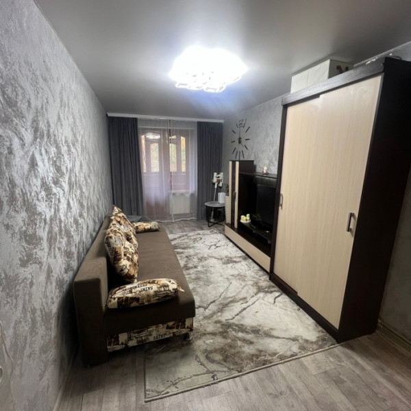 Фото Продам 3к кв. 50 Лет Обороны Луганска Мед. Городок