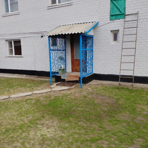 Фото Продам дом в с. Валуйское, Станица-Луганская, в два этажа, площадь 110 м2
