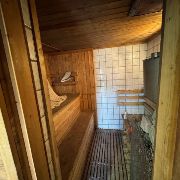 Фото Продам дом в с. Валуйское, Станица-Луганская, в два этажа, площадь 110 м2