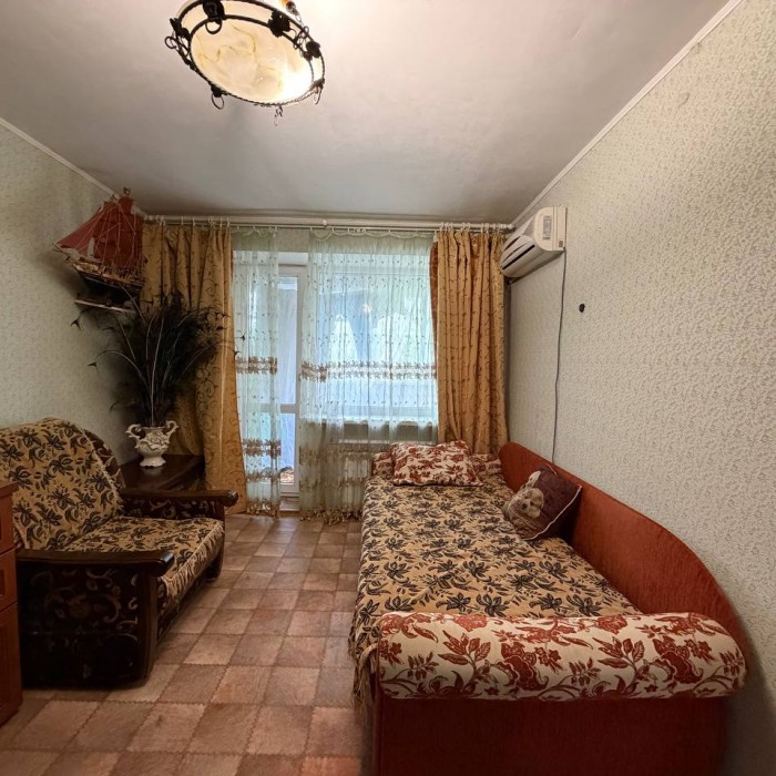 Фото Продам 2-комн. кв. 50 лет Октября, р-н СМ «Базар».