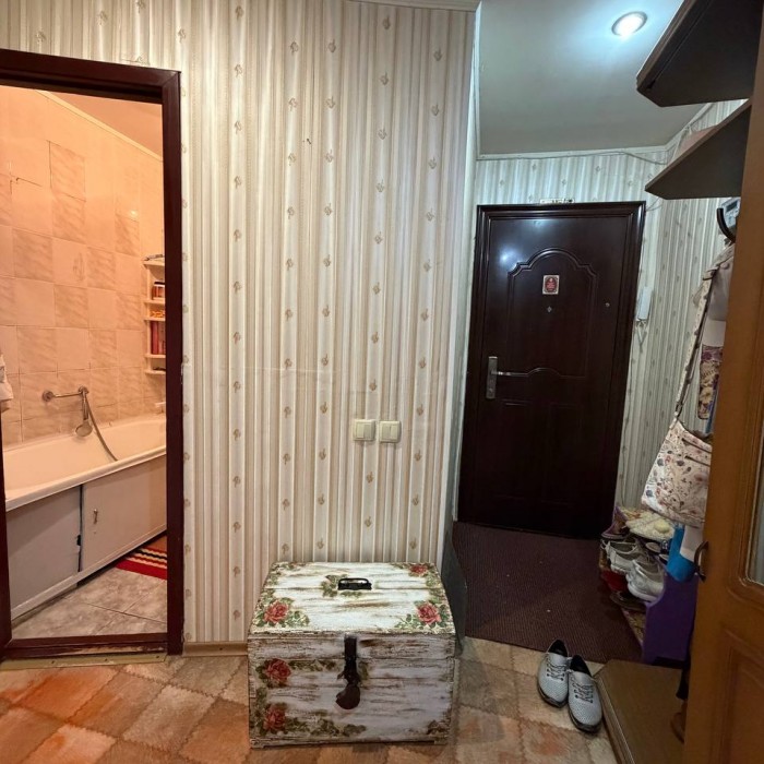 Фото Продам 2-комн. кв. 50 лет Октября, р-н СМ «Базар».