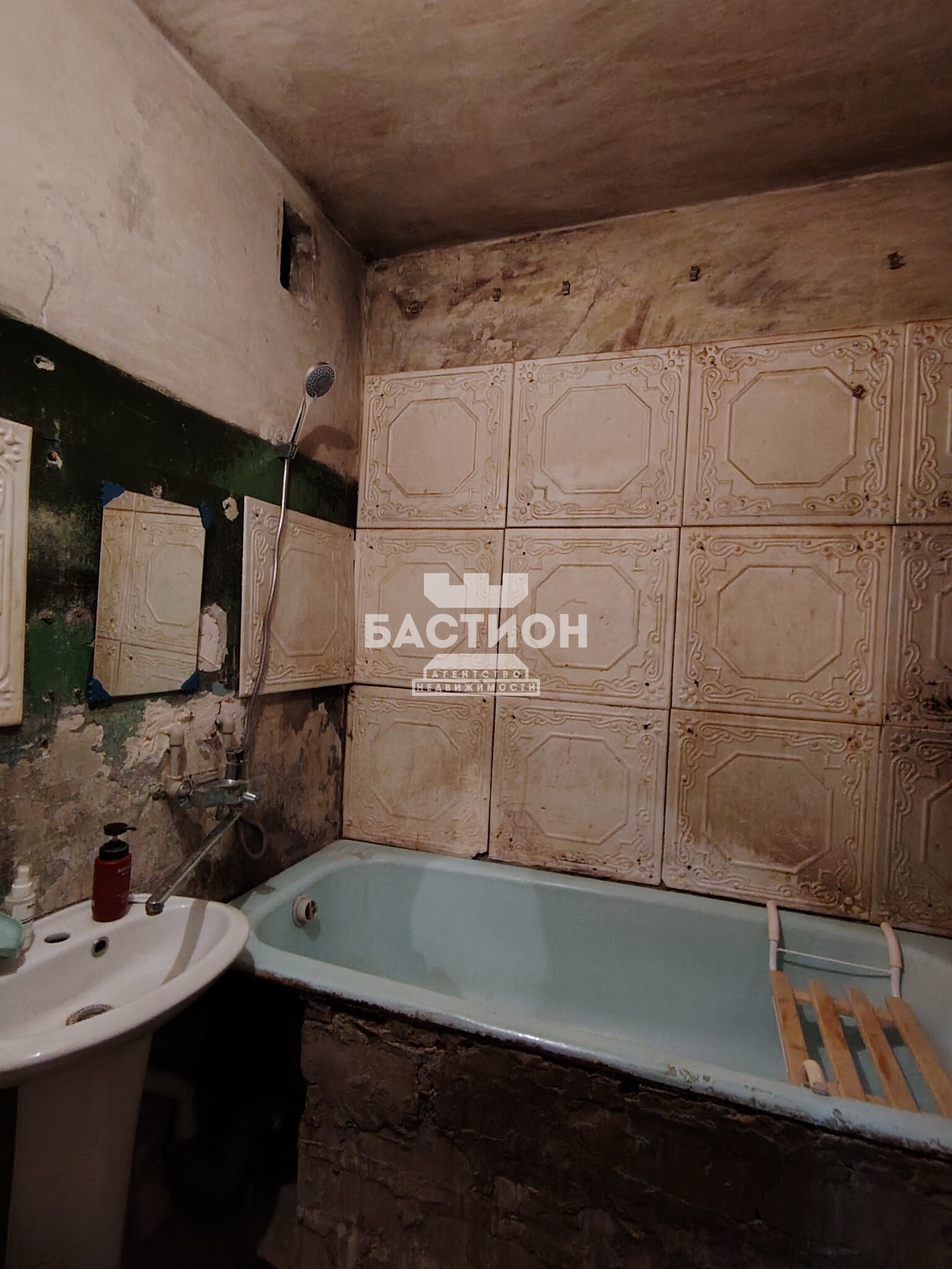 Фото 3- комнатная квартира, поселок городского типа Юбилейное, Шахтёрский квартал, 3, ID:2197912