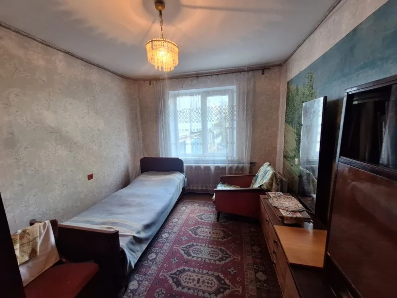Фото Продаётся 3-комнатная квартира в городе Ирмино, ул. Л. Чайкиной, д. 17.