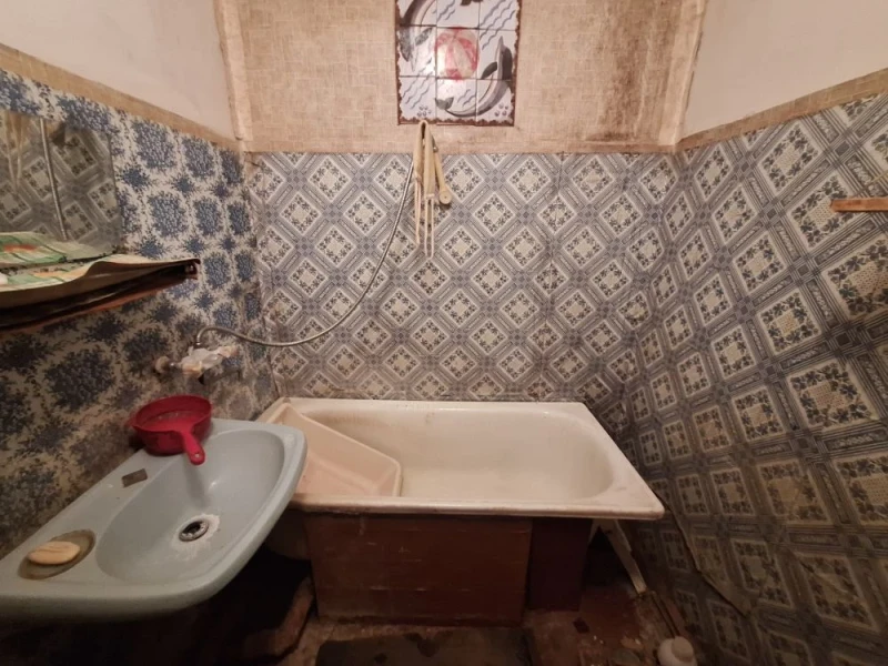 Фото Продаётся 3-комнатная квартира в городе Ирмино, ул. Л. Чайкиной, д. 17.