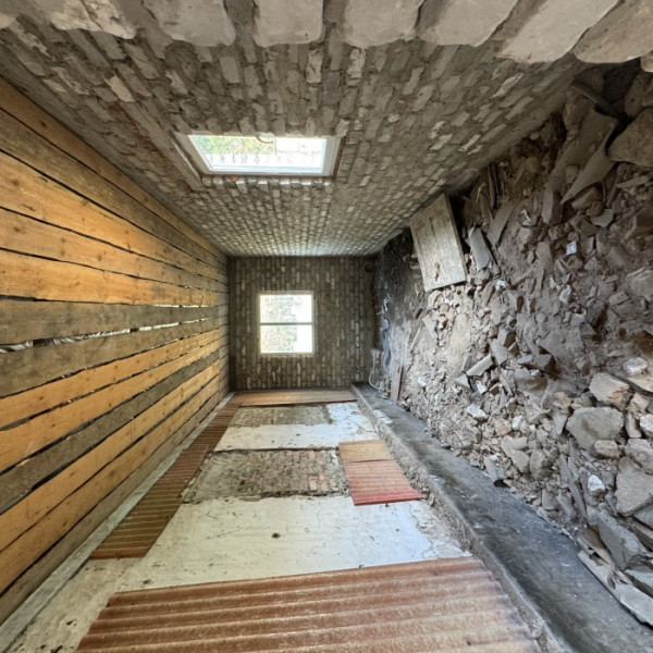 Фото Продам дом в Луганске