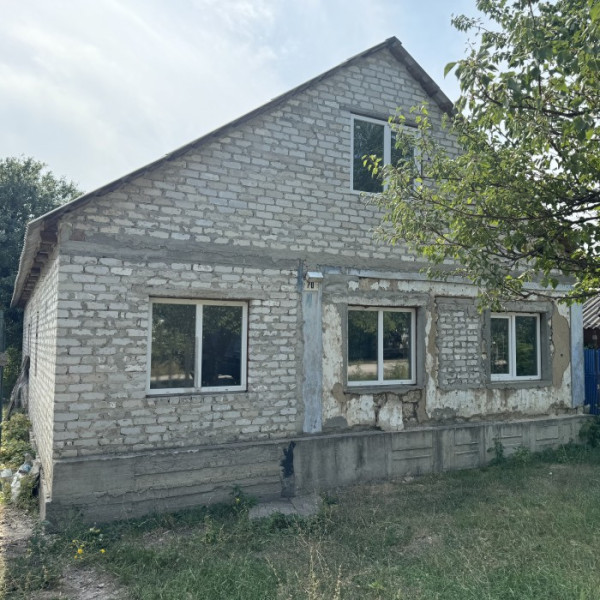 Фото Продам дом в Луганске