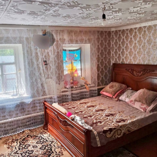 Фото Продам дом на пос. Тельмана . по улице Мадридская, первая линия. (Можно под бизнес)