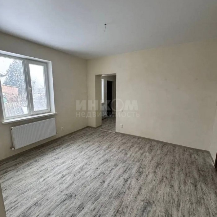 Фото Продам дом в Станице-Луганской район квартала Молодежный