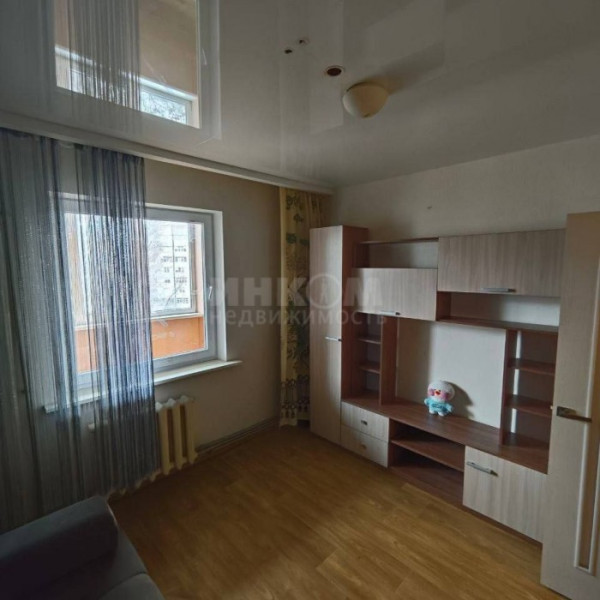 Фото Продам 4-х комн квартиру с АО в г. Луганск, кв. Заречный