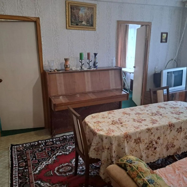 Фото Продам 3-х комн квартиру в г Луганск кв Солнечный