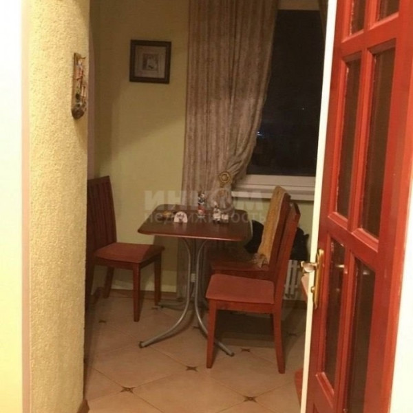 Фото Продам 2-х комн квартиру в г Луганск кв Ольховский