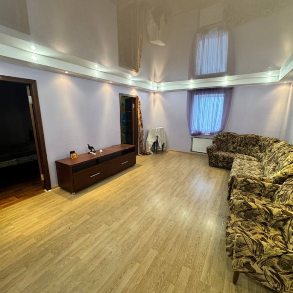 Фото Продам дом в Станице Луганской, площадь 87,6 кв.м