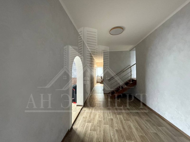 Фото Дом г. Стаханов (ул. Колхозная)