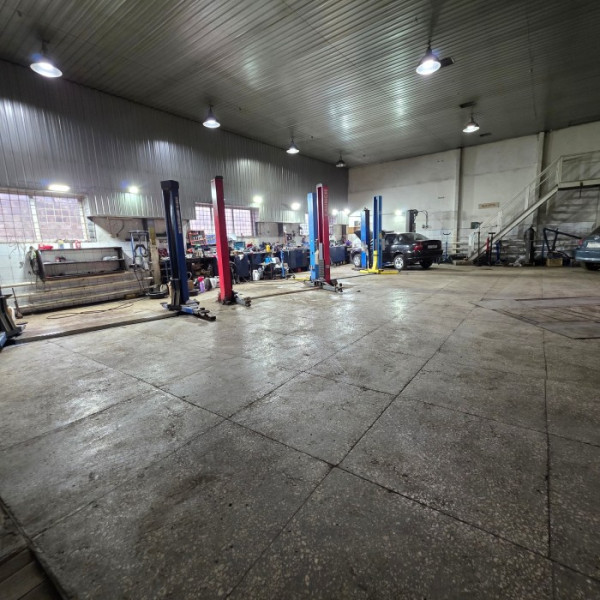 Фото Продам станцию Тех.Обслуживания в г. Луганск