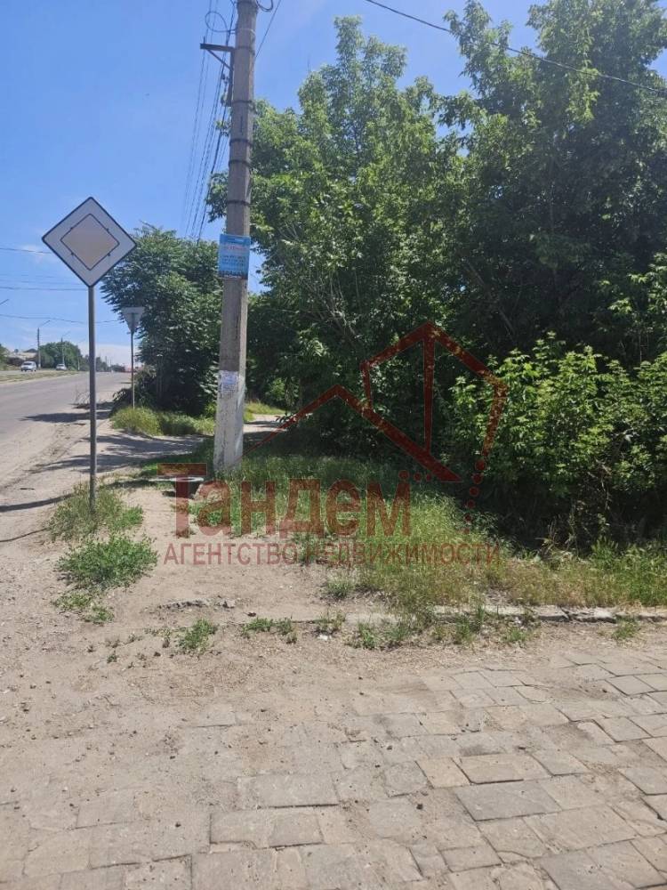 Фото ПРОДАЖА Участка 10,61 соток  г. Луганск ул. Сосюры-7,  через дорогу Наркологии.  Земля  Приватизир - Объект №422