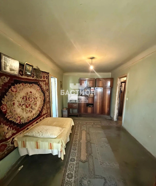 2-комнатная квартира, квартал Луганский , 1, ID: 2250361
