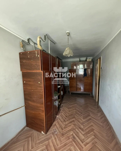 Фото 2-комнатная квартира, квартал Луганский , 1, ID: 2250361