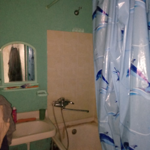 Фото Продам 2к квартиру. кв Гагарина, г. Луганск