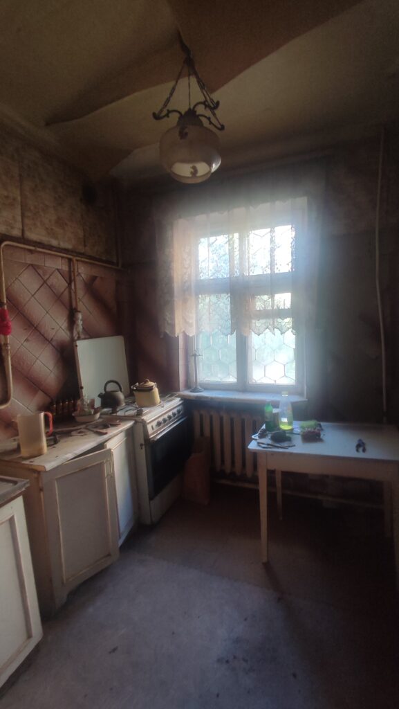 Фото №1126 Продается 3-з комнатная крупногабаритная квартира по ул. Брестская, район ДК Химик