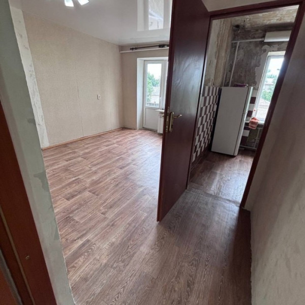 Продам 2-х комн квартиру в г Луганск кв ГБК