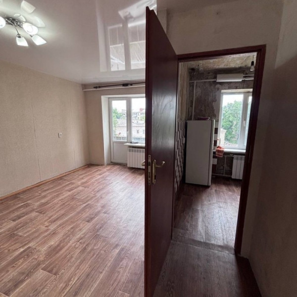 Фото Продам 2-х комн квартиру в г Луганск кв ГБК