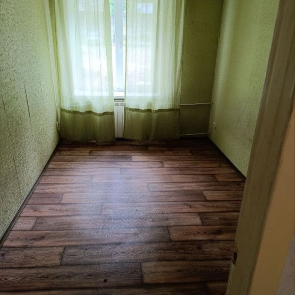 Фото Продам 2-х комн квартиру с АО в г Луганск кв 50 Лет Октября