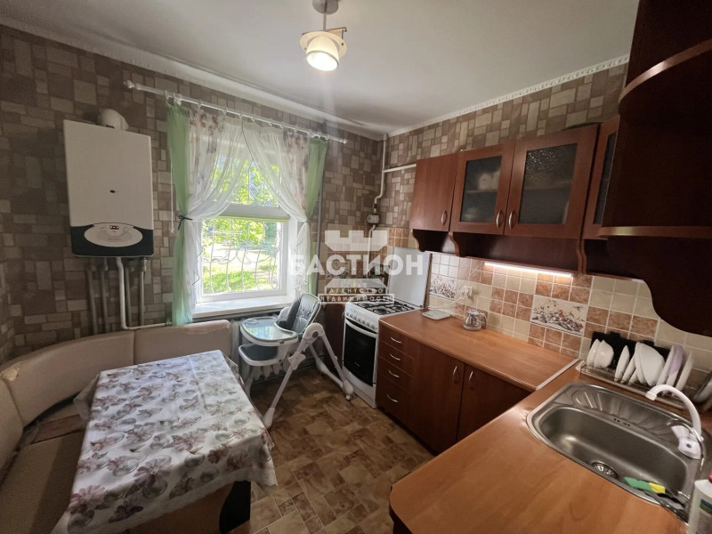 Фото 2-комнатная квартира,кв. Ленинского Комсомола ,4 ID:2182573
