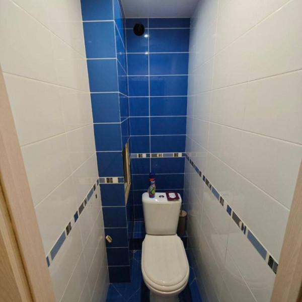 Фото Продам 4-х комн квартиру на кв. Заречный