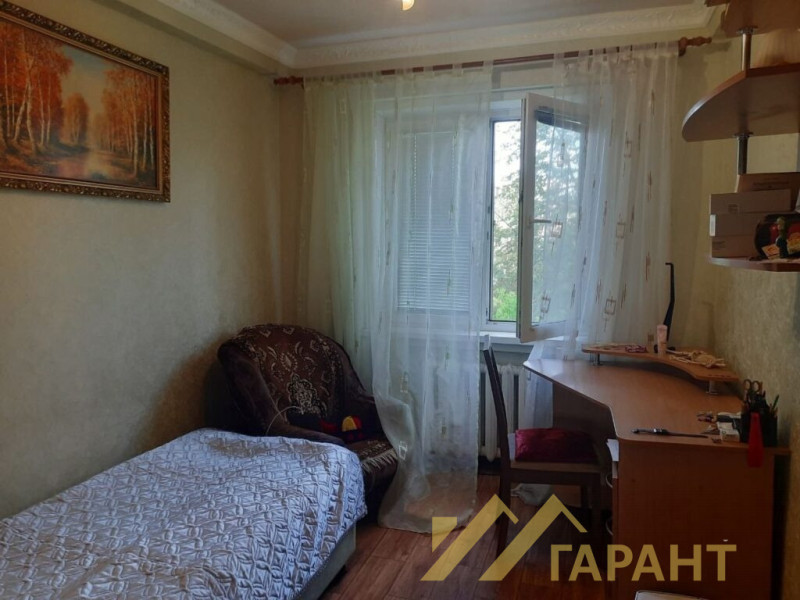 Фото 4-к квартира район СШ 7 г. Алчевск #1166