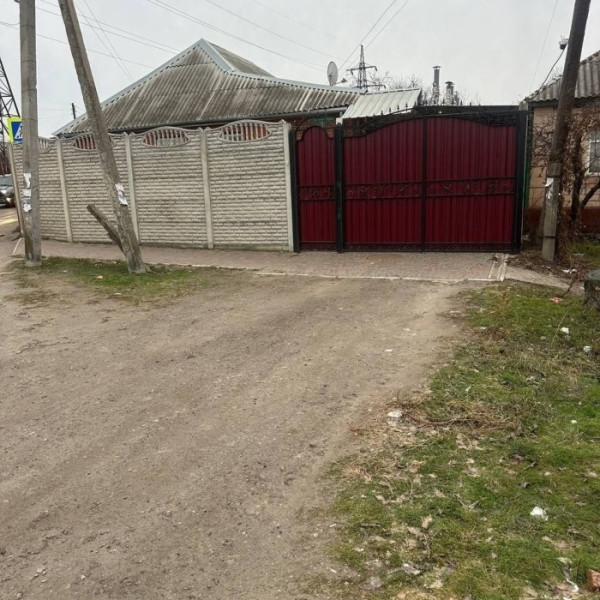 Дом 82. 30м2 ул. Луганской Правды