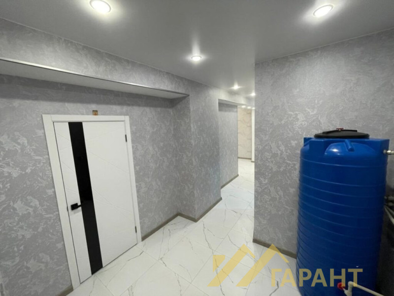 3-к сталинка с хорошим ремонтом г.Алчевск#1241