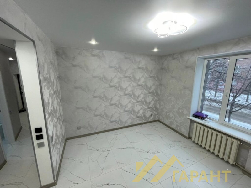 Фото 3-к сталинка с хорошим ремонтом г.Алчевск#1241