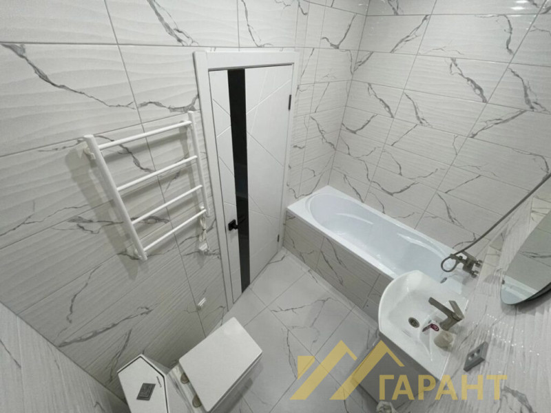 Фото 3-к сталинка с хорошим ремонтом г.Алчевск#1241