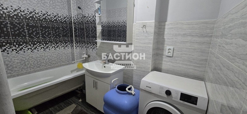 Фото 3-х комнатная квартира,пр-кт Ленина 10, ID: 2208446