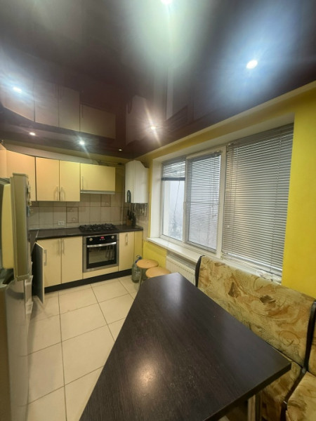 Фото Сдам 2-х комнатную квартиру на длительный срок (Стаханов, ул. Б. Хмельницкого, д. 21) – СДАНА!