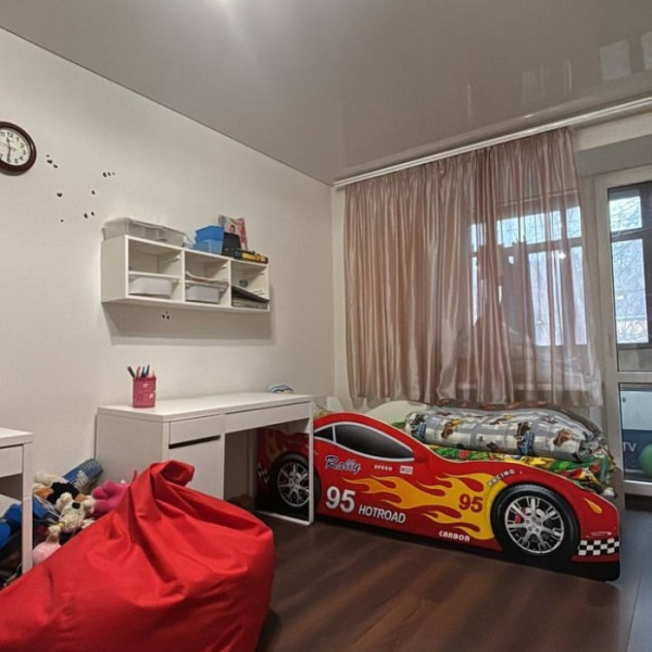 Фото № 6234 Продам 2х комн. квартиру в р-не Пекарни