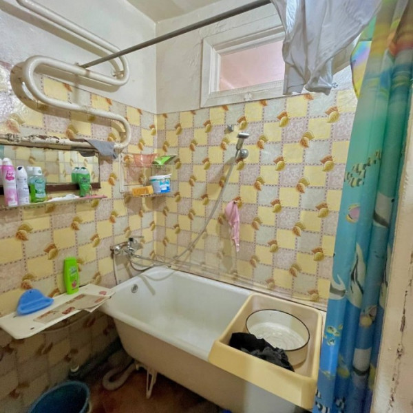 Фото Продам 1-кк на ул. Кирова. 4 этаж 5-го дома