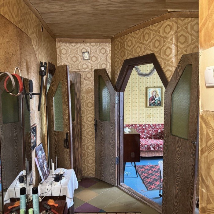 Фото Продам 2-х комнатную квартиру на площади Обороны, район 39 школы