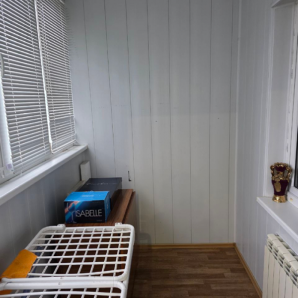 Фото Продам 3к квартиру на кв. Комарова,6/9эт