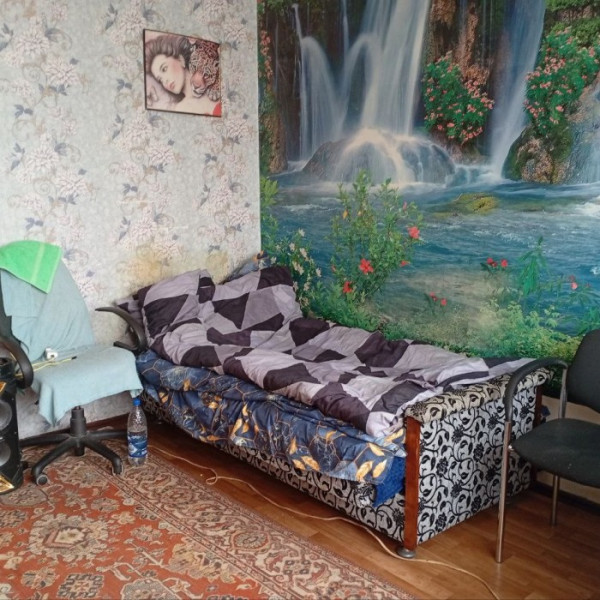 Фото Продам малосемейку на кВ. Жукова
