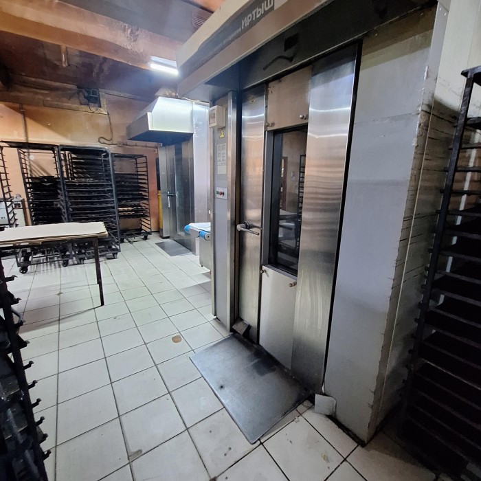 Фото Продам готовый бизнес с помещением 293. 8 м2 в г. Луганск, ВВАУШ
