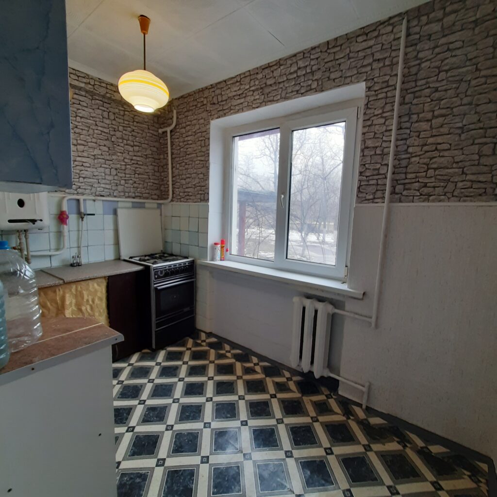 Фото № 209 Продаётся 3 комн. кв-ра, пр-т Металлургов, р-н маг. “Альбина”