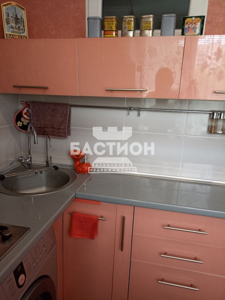 Фото 2-комнатная квартира, квартал Жукова 14 ,ID: 2103739